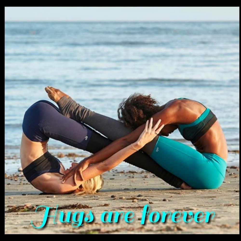 💯% Satisfaction GUARANTEE on HUGS 💖